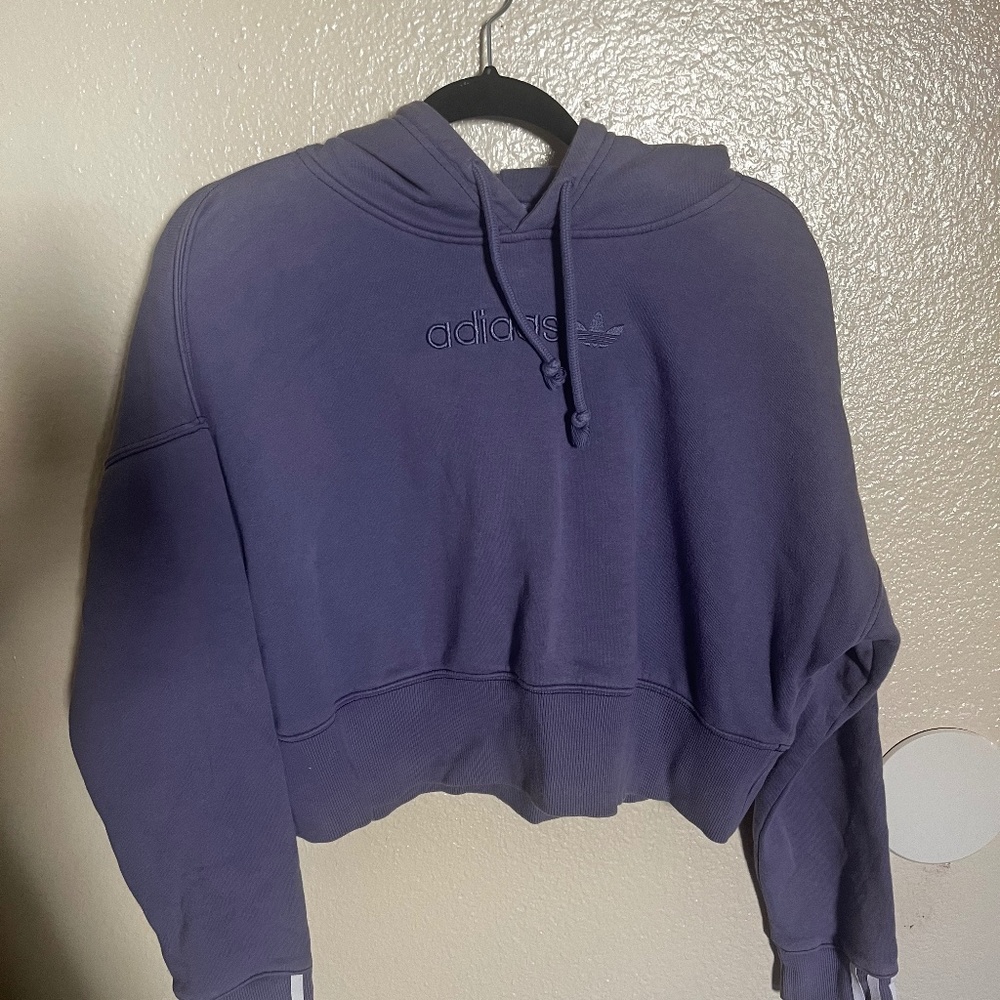 Beautiful Crop GREAT CONDITION Adidas Hoodie Size M